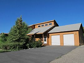 Beautiful 3br Plus Loft House in Breckenridge in Breckenridge, CO