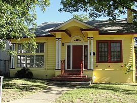 Beautiful 3/2/1 in Historic North Central Beacon Hill in San Antonio, TX