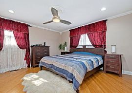 9811 North Maynard Terrace in Niles, IL (Photo 11 of 12)