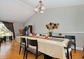 9811 North Maynard Terrace in Niles, IL (Photo 7 of 12)