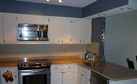 Beautiful Townhouse in Middletown, CT (Photo 3 of 5)