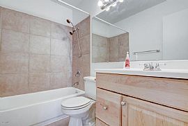 Beautifully Updated Vintage Home with 4bd/2ba and 1984 Sq Ft. in Phoenix, AZ (Photo 5 of 5)