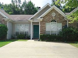 Single Family Home in Pelham, AL