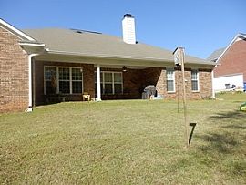 Beautiful Gorgeous 4bedrooms 2baths Single Family Home in Midland, GA (Photo 3 of 6)