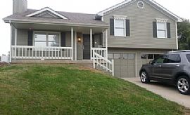 Sophisticated and Desirable 3 Bedrooms Home For Rent in Kansas City, MO (Photo 9 of 9)