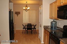 Amazing 3 Bedroom, 2 Bathroom Home in Phoenix, AZ (Photo 2 of 6)
