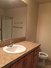 Master Bedroom For Rent in Hillsboro, OR (Photo 4 of 5)
