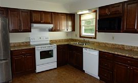 Wonderful Quiet 3bedrooms 2.5 Baths Single Family Home in Collierville, TN