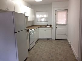 Just Listed, House For Rent in Admirable Location North Saint P in Saint Petersburg, FL (Photo 4 of 6)