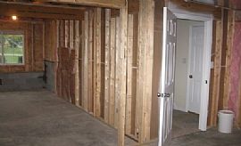 The Modern Raised Ranch Design Offers Super Storage in Louisville, KY (Photo 2 of 8)