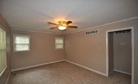 Spacious Master Bath with Both Jetted Garden Tub and Shower, in Auburn, KS (Photo 2 of 9)