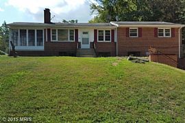5115 Sharon Rd, Temple Hills, Md 20748 in Temple Hills, MD