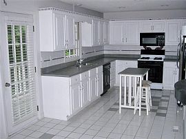 This 3 Bdrm, 3 Ba Home Is Tucked Away W/a Great Sense. in Atlanta, GA (Photo 3 of 5)