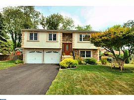 Located on a Quiet, Tree Lined Street in a Wonderful Neighborho in Ewing, NJ