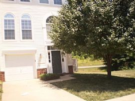 Spacious Townhouse For Rent! in Woodbridge, VA