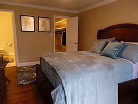 Walk to Metro in North Bethesda, MD (Photo 4 of 10)