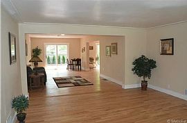 Located on Cul-De-Sac with Little Traffic. in Denver, CO (Photo 7 of 11)