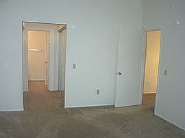 2001 S Campus Ave Ontario, Ca 91761 - $900 Per Month in Ontario, CA (Photo 10 of 10)