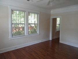 A Lovely 2 Bedroom 1 Bath Move in Ready Home,Dont Miss Home in Columbia, SC (Photo 4 of 11)