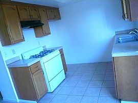 Beautiful Apartment For Rent in Upland in Upland, CA (Photo 7 of 12)