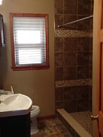 Beautiful Cape Cod Home. 2 Bedrooms 1 Bath in Laurel, MD (Photo 6 of 8)