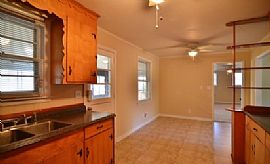 3 Bedroom Brick Ranch Style Home on a Large Corner in Columbia, SC (Photo 7 of 9)