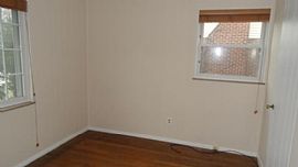 Brick Bungalow. 3bdr, 1bath. 2 Car Garage in South Euclid, OH (Photo 6 of 7)