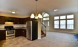 Cool 3 Bedroom Home in Columbia, SC (Photo 7 of 8)