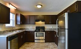 Cool 3 Bedroom Home in Columbia, SC (Photo 8 of 8)