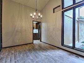 3bds 2baths Super Clean and Updated Specious Home in Oklahoma City, OK (Photo 2 of 10)