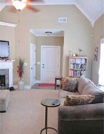 Beautiful Home Available Off Lakeshore For Rent in Birmingham, AL (Photo 3 of 5)