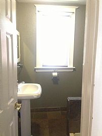 Beautiful Single Family Home in Denver, CO (Photo 9 of 9)