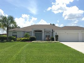 4205 Holland Grove Way, Plant City, Fl 33567 in Plant City, FL