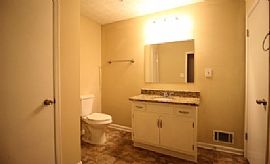 Enjoy The Atlanta Lifestyle in This Pet Friendly, 4 Bedroom, 2  in Marietta, GA (Photo 4 of 8)