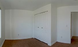 3 Bedroom, 2.5 Bathroom House For Rent in Syracuse in Syracuse, UT (Photo 3 of 8)