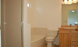 3 Bedroom, 2.5 Bathroom House For Rent in Syracuse in Syracuse, UT (Photo 8 of 8)