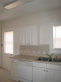 Charming Historical 3 Beds 1.5 Baths Cottage, Beautiful Hard Wo in Atlanta, GA (Photo 12 of 12)