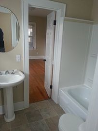 Updated, 2 Bedroom, One Bath Home on The S. Side of Des Moines  in Des Moines, IA (Photo 4 of 7)