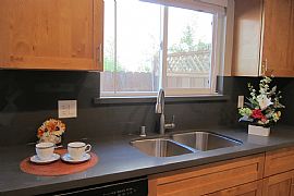 2 Beds 1.5 Baths 1,000 Sqft in Sunnyvale, CA (Photo 6 of 8)