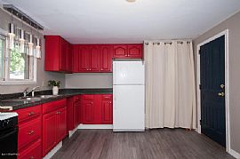 Single Family Home For Rent in Rochester, MN (Photo 2 of 2)