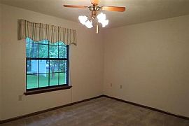Spaciousandwonderful 3 Greatrooms, 2 Baths Single Family in Tallahassee, FL (Photo 7 of 12)