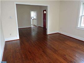 This Beautiful 3 Bedroom in Claymont, DE (Photo 6 of 9)