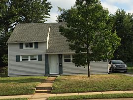 4-Br Home in Quiet Neighborhood in Wilmington, DE