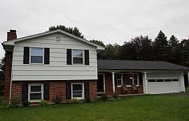 Great 4 Bedroom Home! 767 Yorkshire Circle in Webster, NY