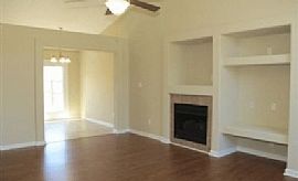 You Must See This Home in Lexington, KY (Photo 6 of 6)