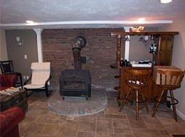  Great and Lovely Ranch Single Faily Home in Worcester in Worcester, MA (Photo 7 of 9)