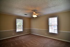 Wonderful Single Family House in a Great Neighborhood in Columbia, SC (Photo 4 of 9)