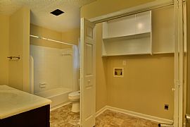 Wonderful Single Family House in a Great Neighborhood in Columbia, SC (Photo 7 of 9)