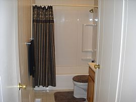 Nice Cute 3beds 1.5bath Ranch  Style Home in a Great Ne Locatio in Cedar Rapids, IA (Photo 6 of 10)