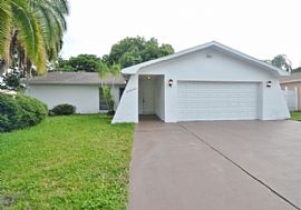 10906 126th Ter, Largo, Fl 33778 in Largo, FL